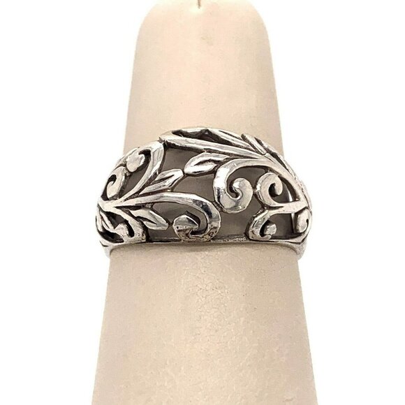 Estate Jewelry - Estate Sterling Silver Womans Size 7.5 Cut Out Design Ring! 34